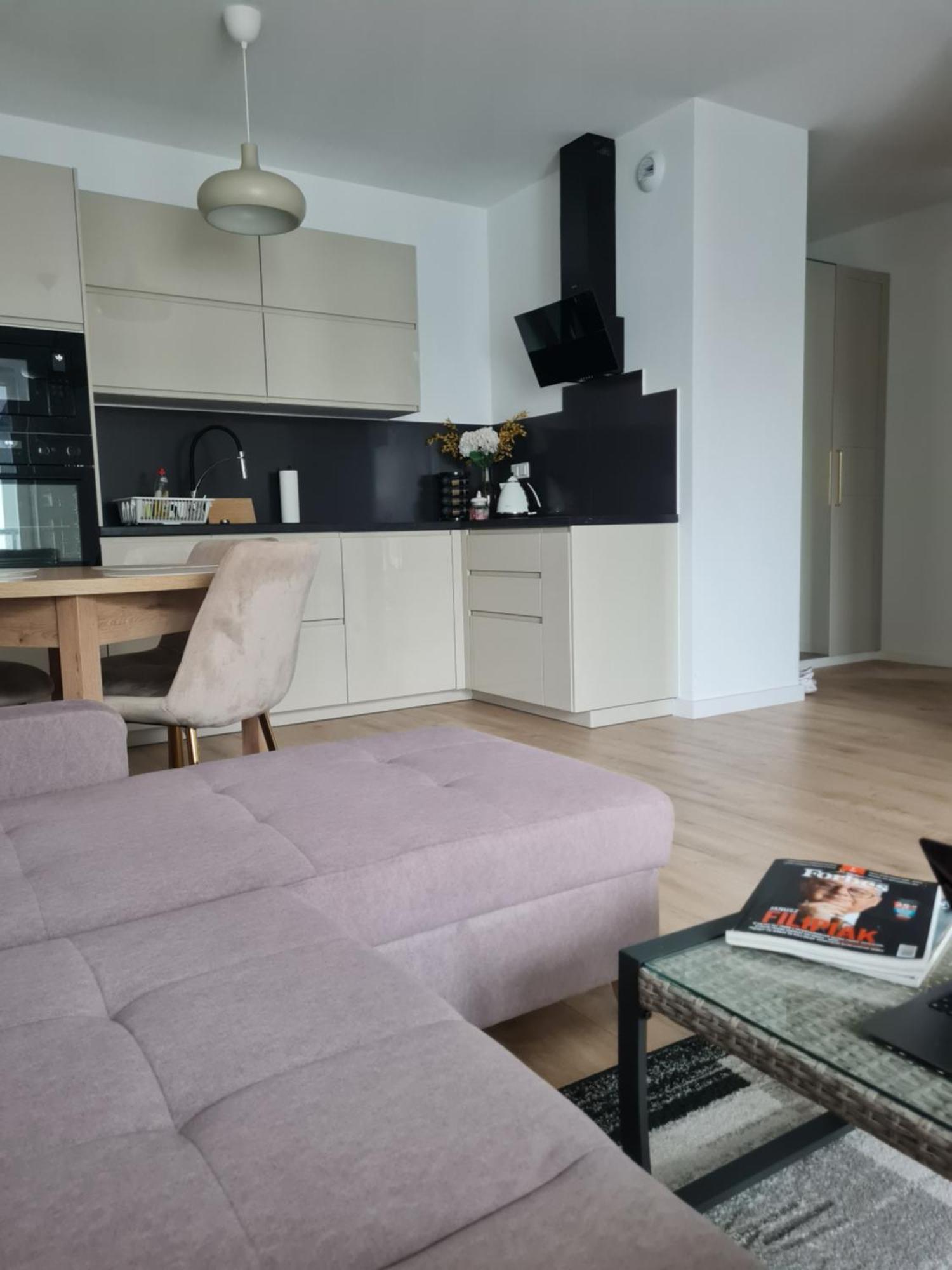 Airport Apartment Varsovia Exterior foto